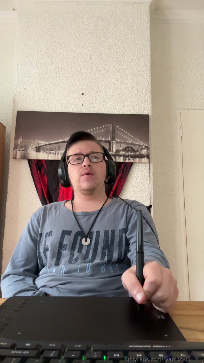 ryan_norval05's tweet photo. Ryan N is live now! https://t.co/d6RW9PthEc https://t.co/Oh7UyB2bVY