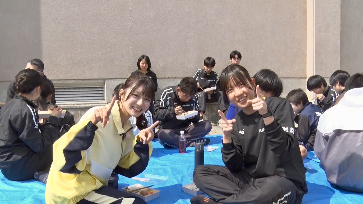 UX5ch's tweet photo. 4月18日（土）あさ9時30分～
「まるどりっ！UP」👌

今週の #まるスペ！は
#アイドルお待ち🎤💕

≒JOY #ニアジョイ #大信田美月 さんが
部員不足に悩む陸上クラブをお助け💫

部員集め成功なるか⁉
お楽しみに📺 https://t.co/ZAa8bfoYCc