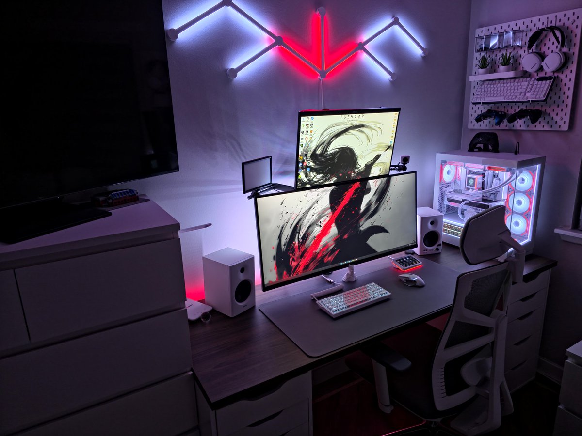 Scott Brisbane tweet media