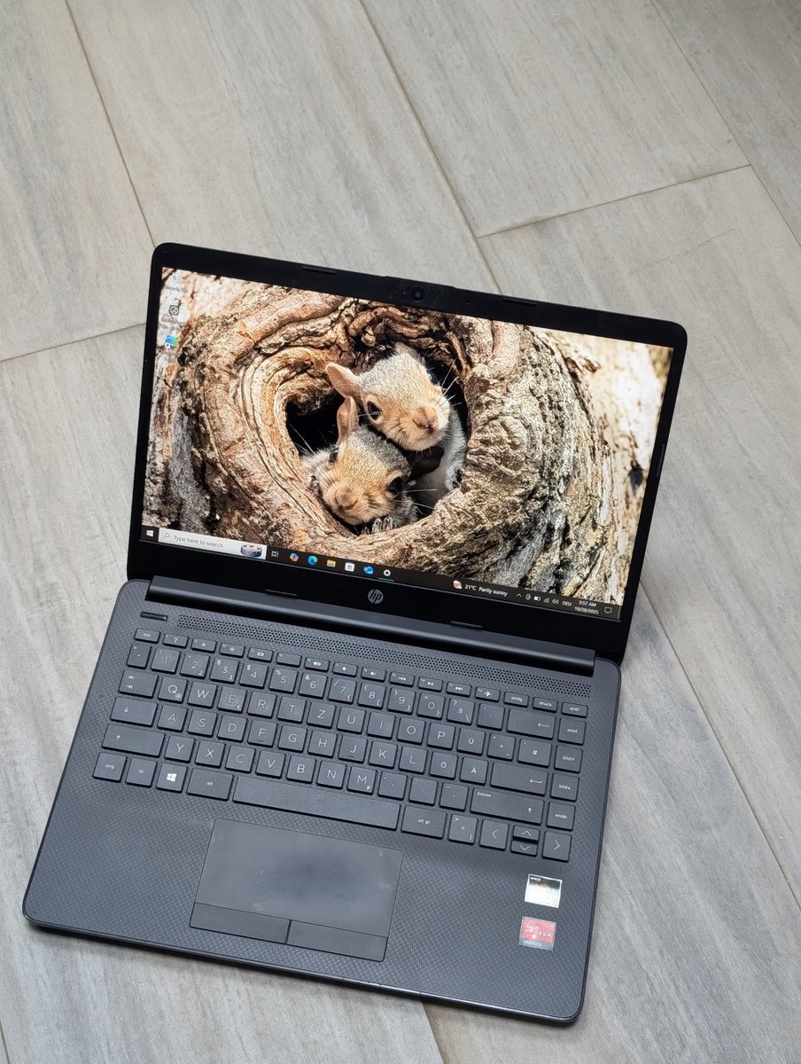 Val Gadgets tweet media