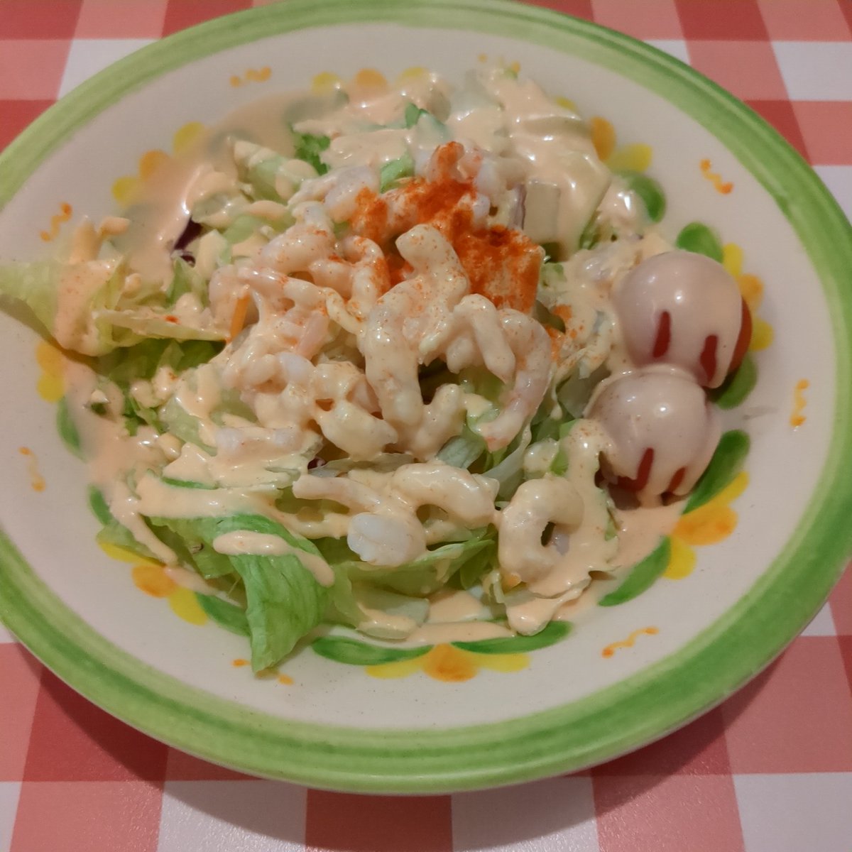 家でご飯食べる気起きなくて外食します