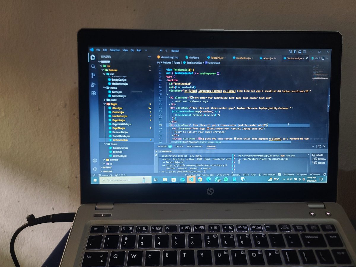 Mariam | Codey_sis tweet media