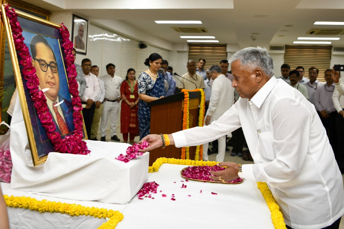 Ministry of Railways tweet media