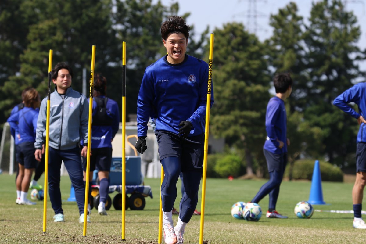 カターレ富山 tweet media