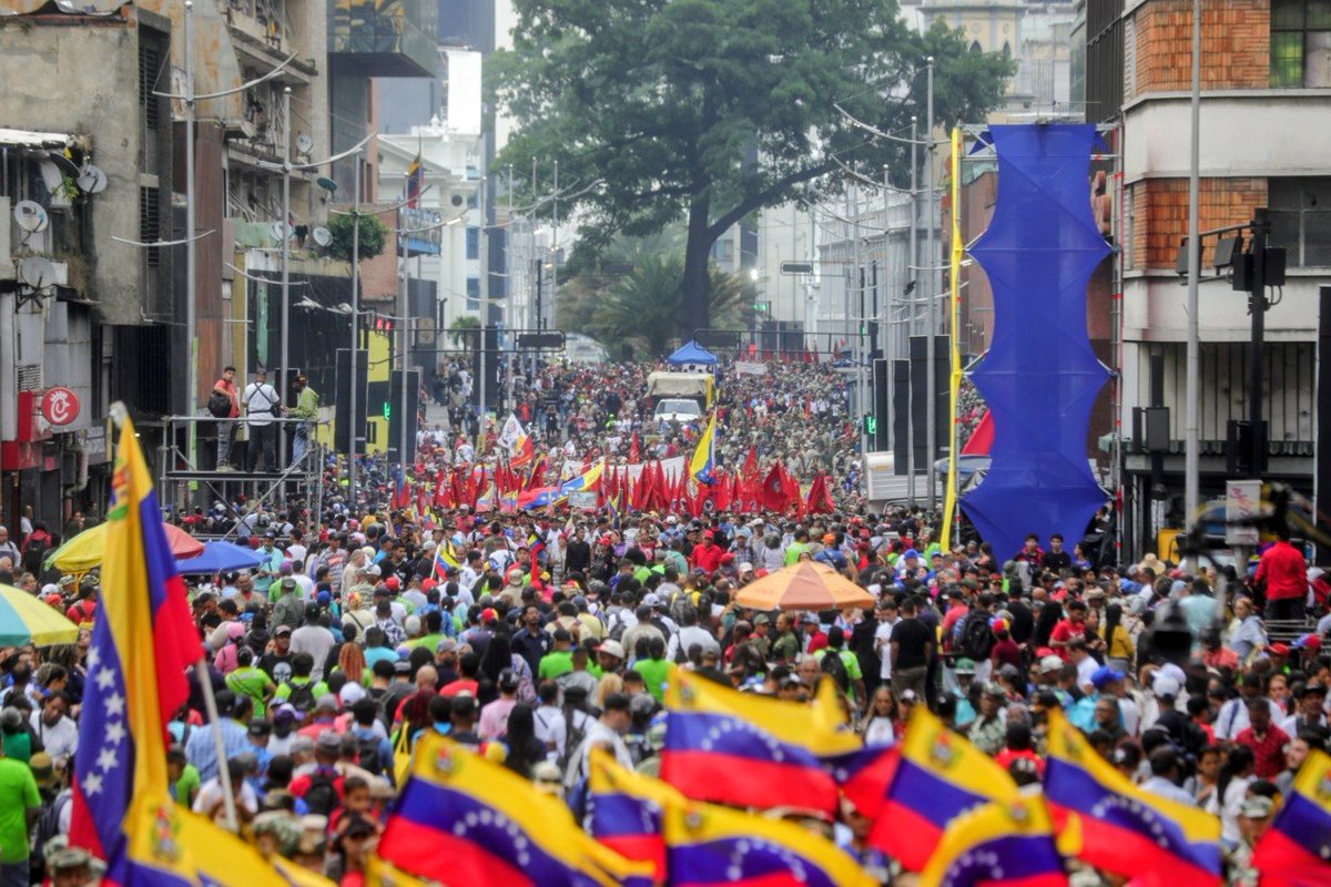 EmbaVEMali tweet media