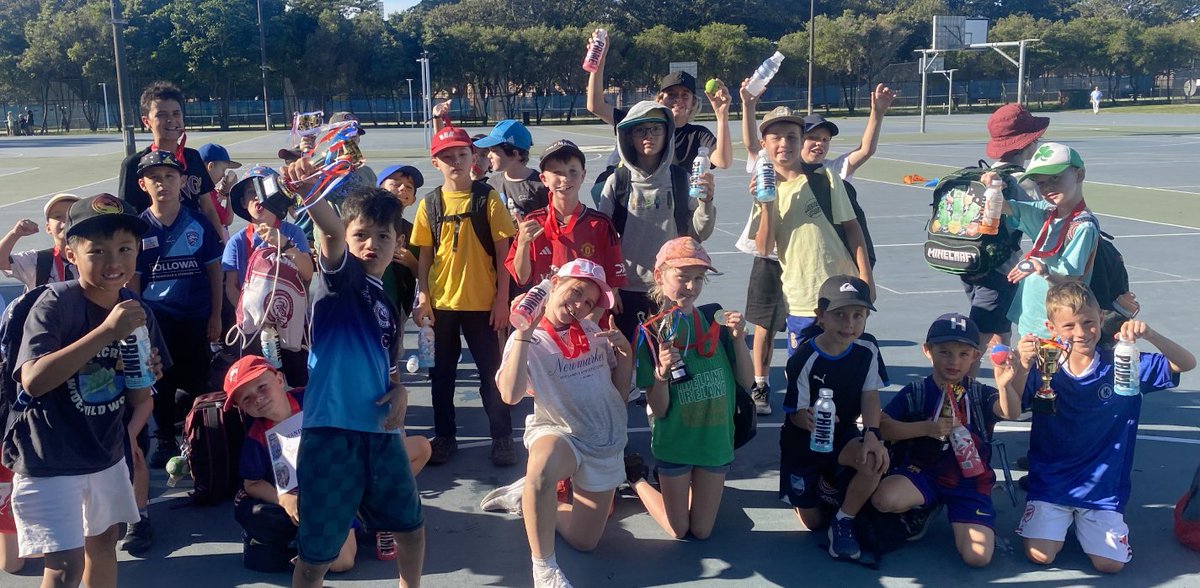 handballaus's tweet photo. Sydney turned it up again 🔥

Day 2 of East Camp!
110 kids
19 schools
177 prizes

Big energy, real growth, and kids stepping up every session 💪

Big thanks to @PrimeHydrate for keeping the kids fuelled!

Now we head into North tomorrow, then West Thursday 🔷
#DrinkPrime https://t.co/CAiPtvlEZq