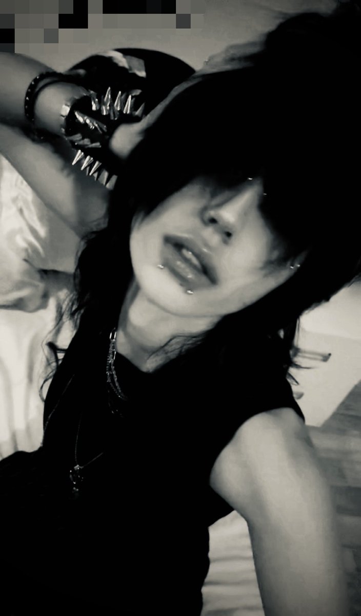 @rentheɹǝןןıʞ tweet media