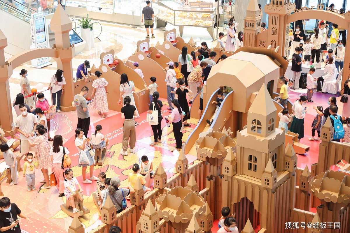 william long tweet media