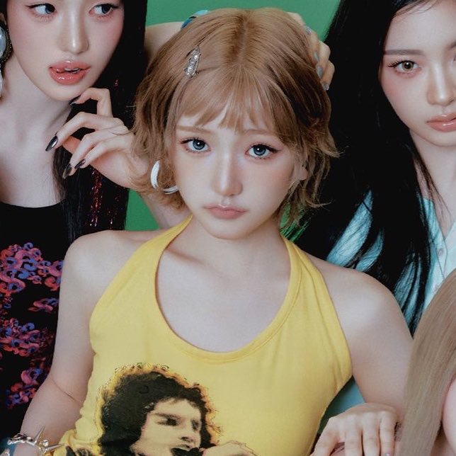 she looks like hearts2hearts' best bside