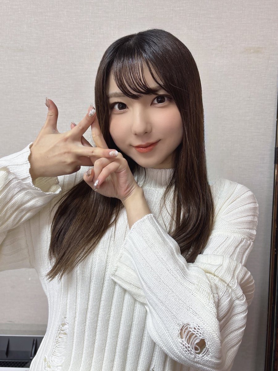 DIALOGUE+ダイアローグ鷹村彩花 アクリルキーホルダー54 𝙳𝙸𝙰𝙻𝙾𝙶𝚄𝙴＋ 𝟷𝟺𝚝𝚑 𝚂𝚒𝚗𝚐𝚕𝚎 奇跡は起きない 𝟸𝟶𝟸𝟼
