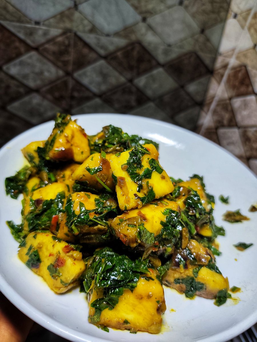 Peculiar Chimdiomimi tweet media