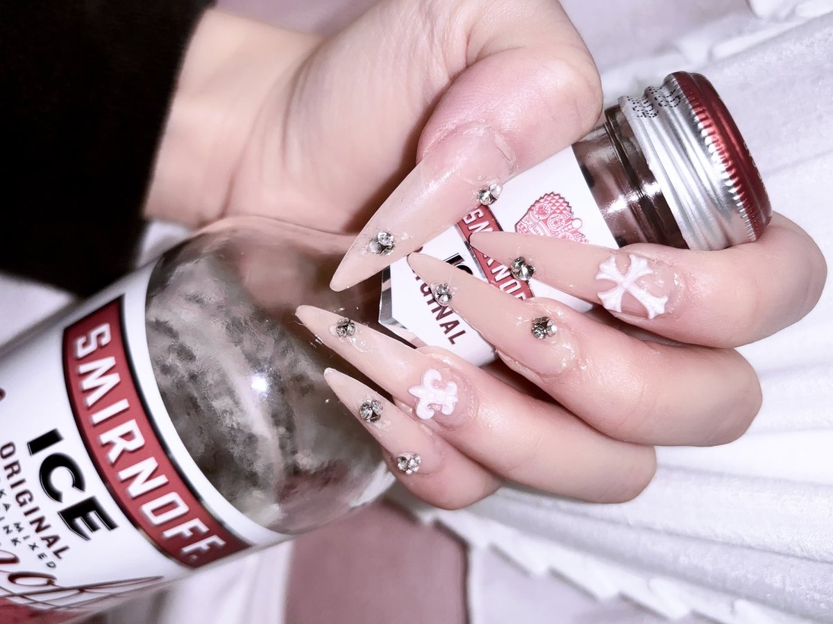 ＞ㅅ＜🎀 tweet media