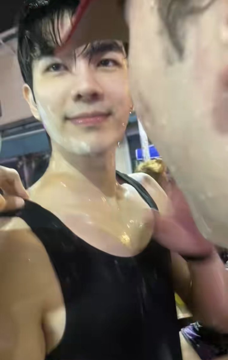 𝗆𝗈𝗃𝗂𝗆𝗂𝗅𝖾 🎸 ﹆ഒ﹅⋆ tweet media