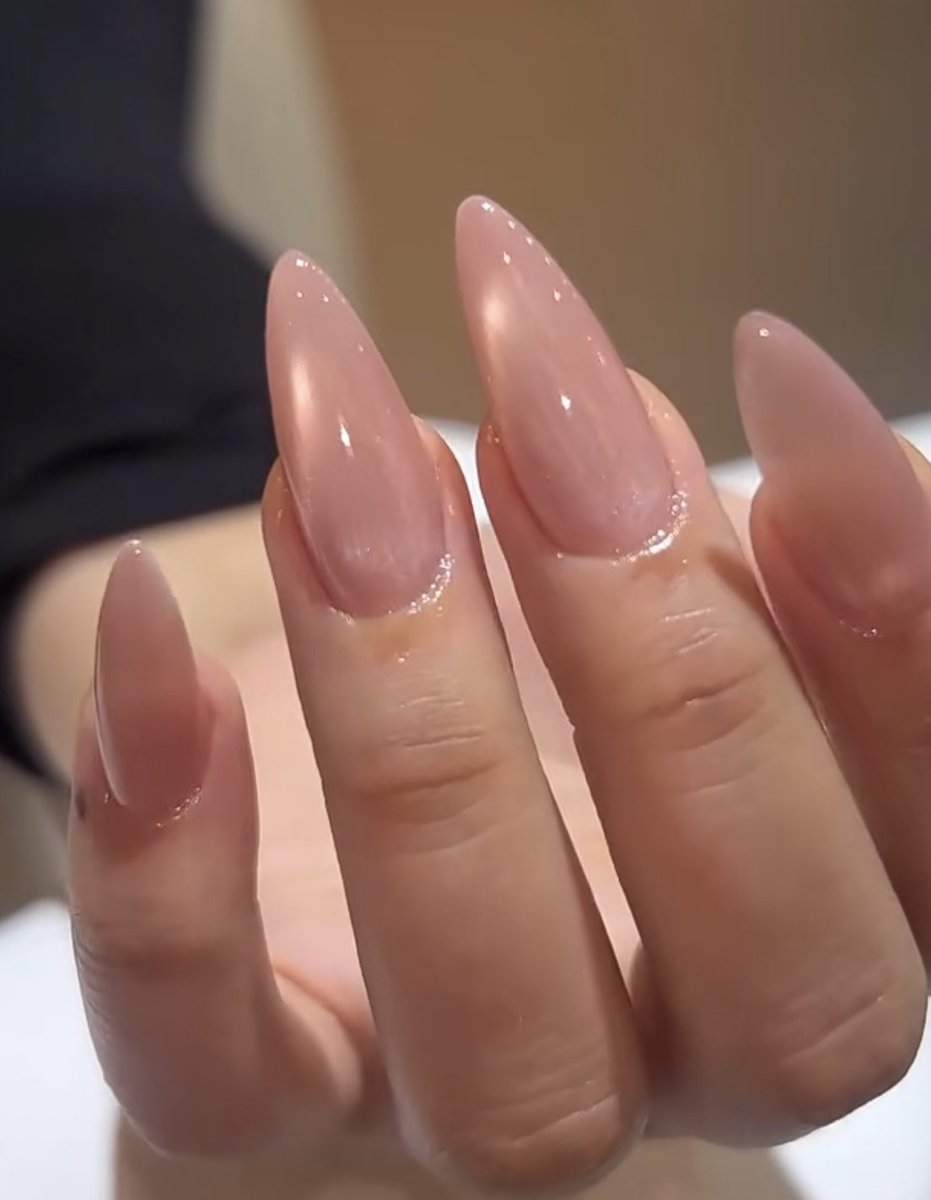 ロアちゃん tweet media