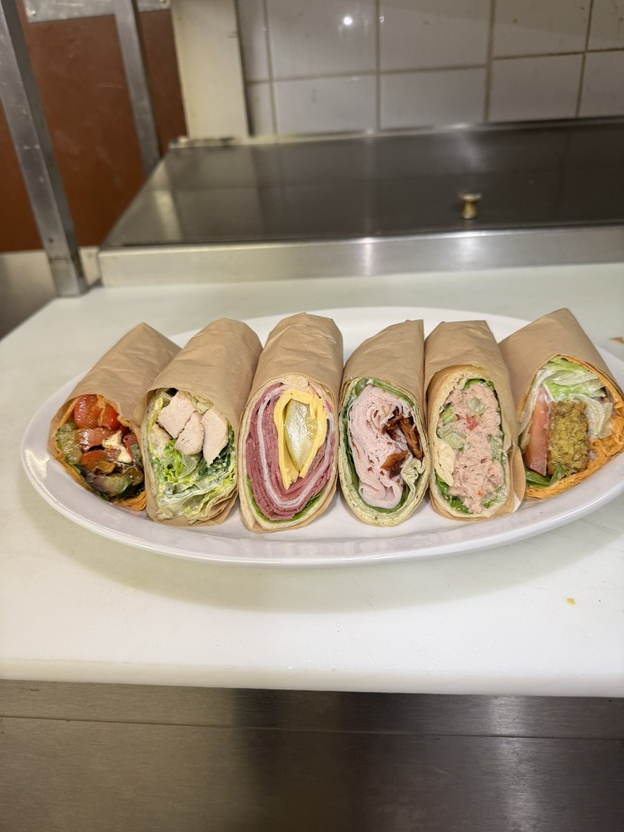 bistro_on's tweet photo. Good Tuesday morning from The Bistro/SternsDeli and The SteakPit. Looks like a warm but very rainy week. That means it’s time for comfort food!! So get in here and pick up or order online for pickup and delivery. See you soon!! #TakeUsHome #wingsnthings #ribsnsteak #deli https://t.co/cphmMFlRJG