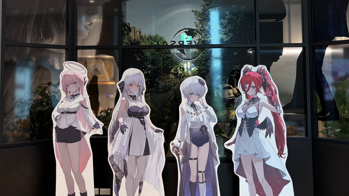 【春魚創意 X 環球音樂｜極深空計畫 首張同名專輯✨慶功記者會】

恭喜《極深空計畫》首張同名原創專輯於上週五（4/10）發行
⭐金牌製作團隊跨界助陣 首張專輯預購銷量直逼主流女團
四位成員在昨日的慶功記者會上表示很開心可以夢想成真出專輯
感謝各家媒體的報導
※各家媒體新聞連結下收留言區
˚☽ ——