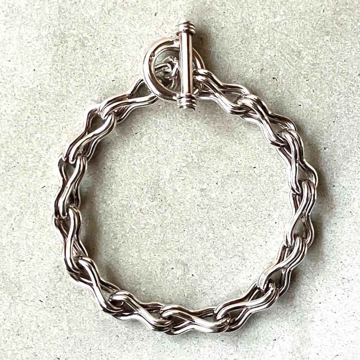 ウルマ∞｜アパレル社長の本音 tweet media