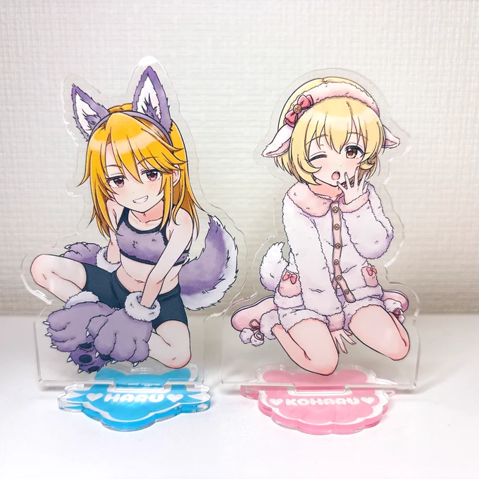 アクスタきた!!!! え………可愛い…………