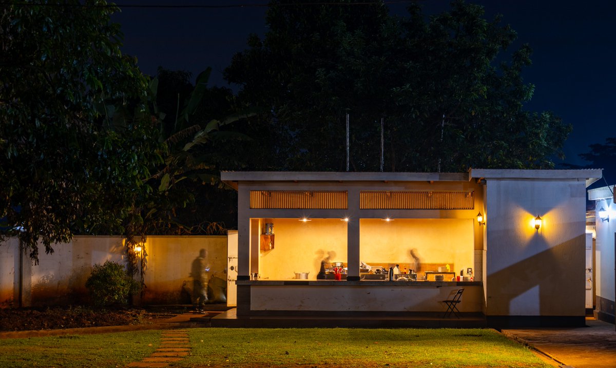 mutima_villa's tweet photo. ✨ Your perfect escape in Jinja 🌿

Groups, couples, solo stays, company retreats &amp; birthdays — all welcome at Mutima Villas in  jinja.
Enjoy barbecue, bonfire &amp; peaceful vibes in a beautiful space.
📞 0776904143 | WhatsApp: 0709738066 https://t.co/tX2z7oaxf9