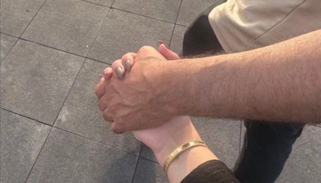 1 9 9 4 . tweet media