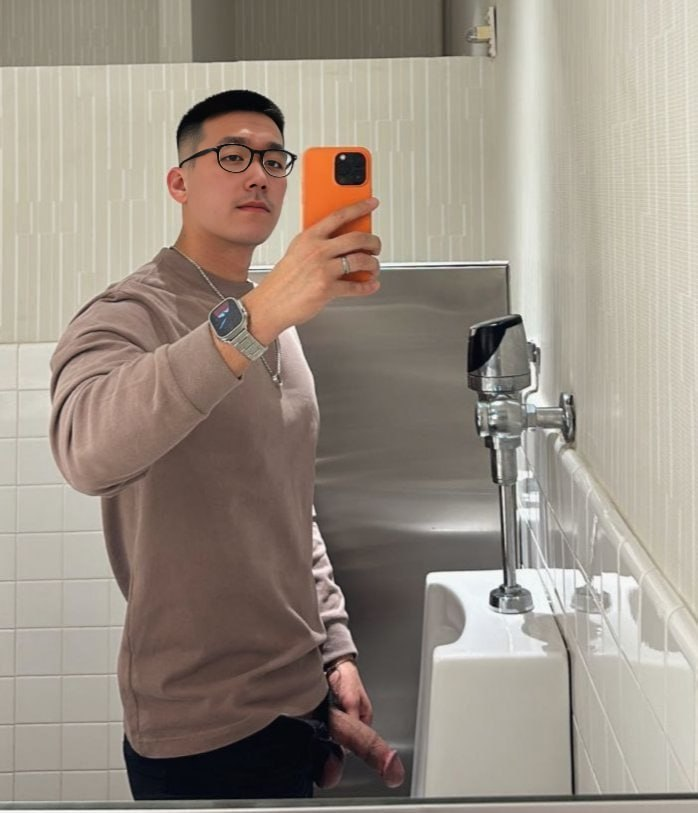 性隐侃爷 tweet media