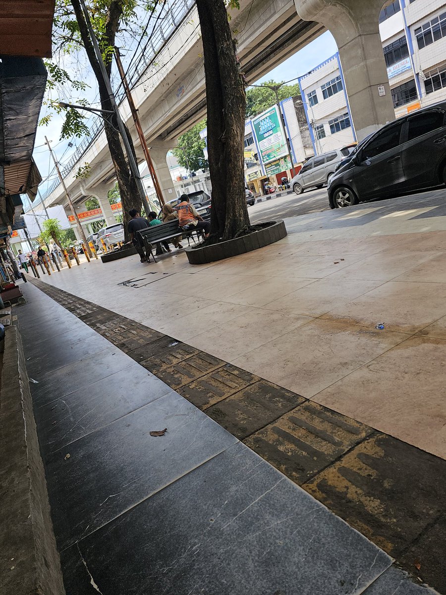 Bukan Rayuan Gombal tweet media
