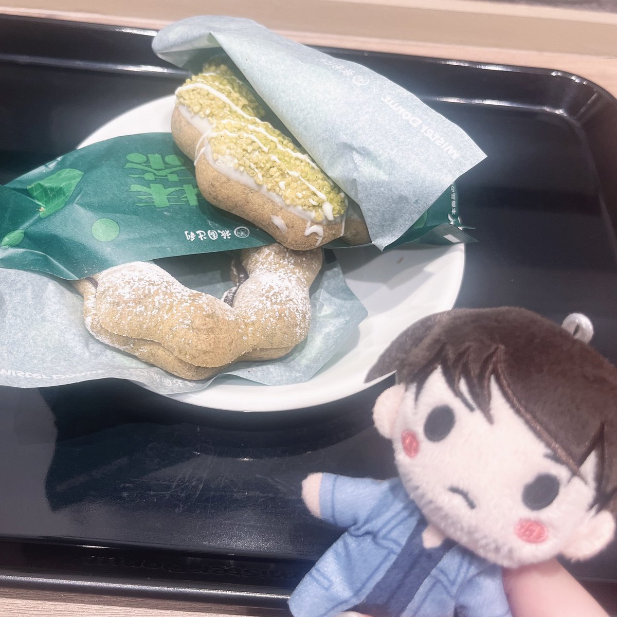 luvhr7's tweet photo. 2羽捕る前に腹ごしらえ🎶
だいすきな抹茶😻 https://t.co/1jHAHUCaU5