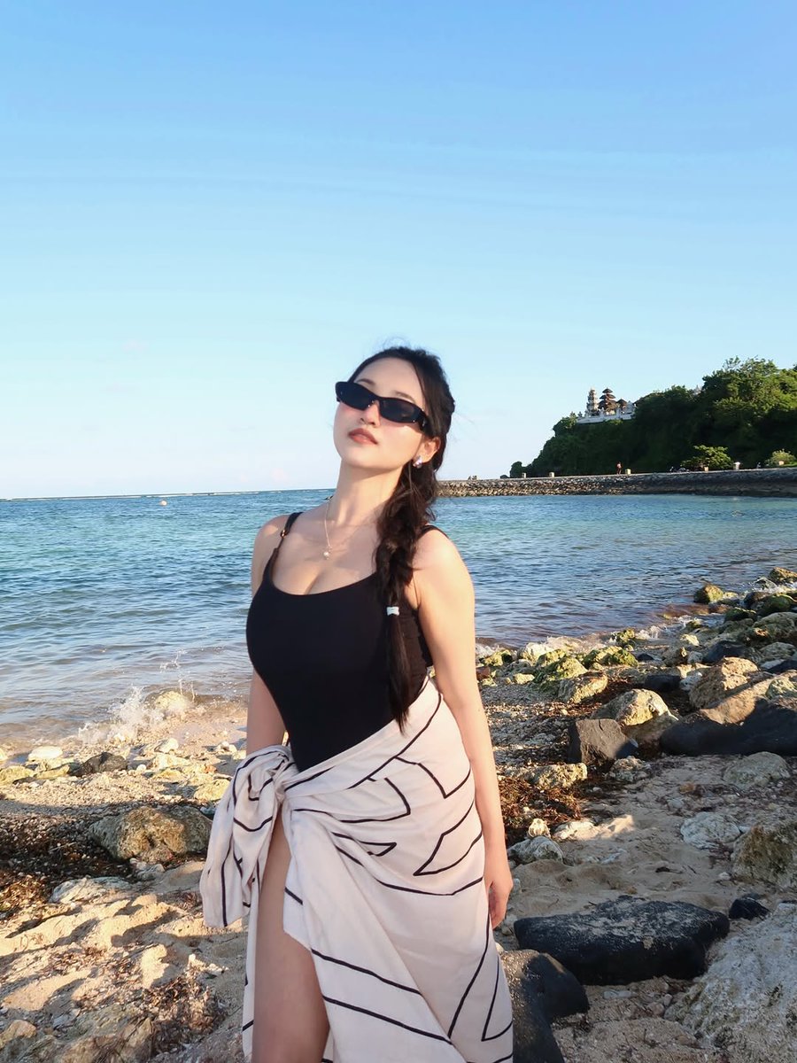 Renitaajay's tweet photo. Liburan❤ https://t.co/1IW8lJkheS