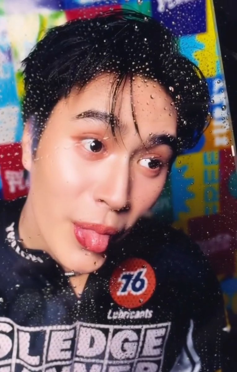 โฮมินิ🐰ྀི tweet media