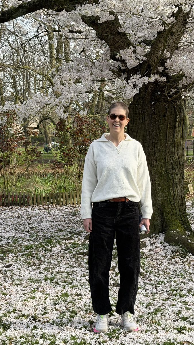 Ruth Livingstone 🦖🤍 🚺 tweet media