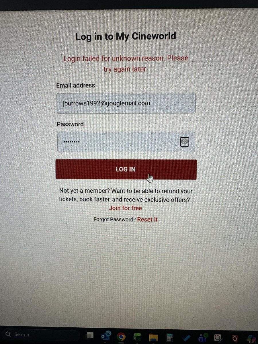 RockabillyJUD's tweet photo. @cineworld Hi im still getting the same issue. Mobile app has an unexpected error. The website sometimes says it thinks im a robot, or it lets me get as far as trying to add tickets and has an unexpected error. https://t.co/RKWySZZokJ