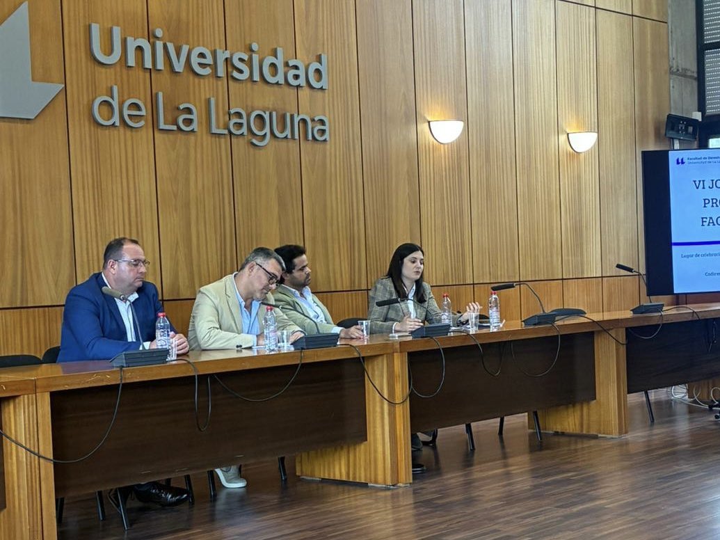 Facultad Derecho ULL tweet media