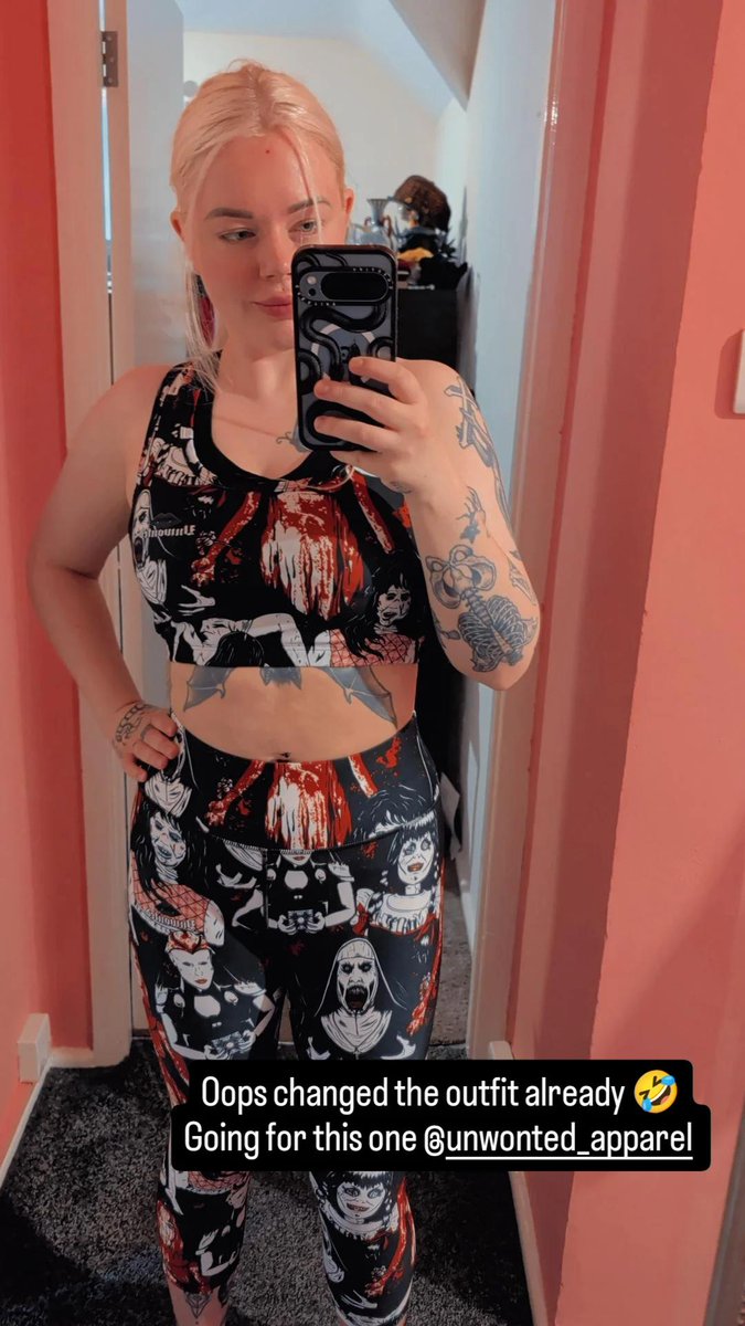 Lucinda Love tweet media