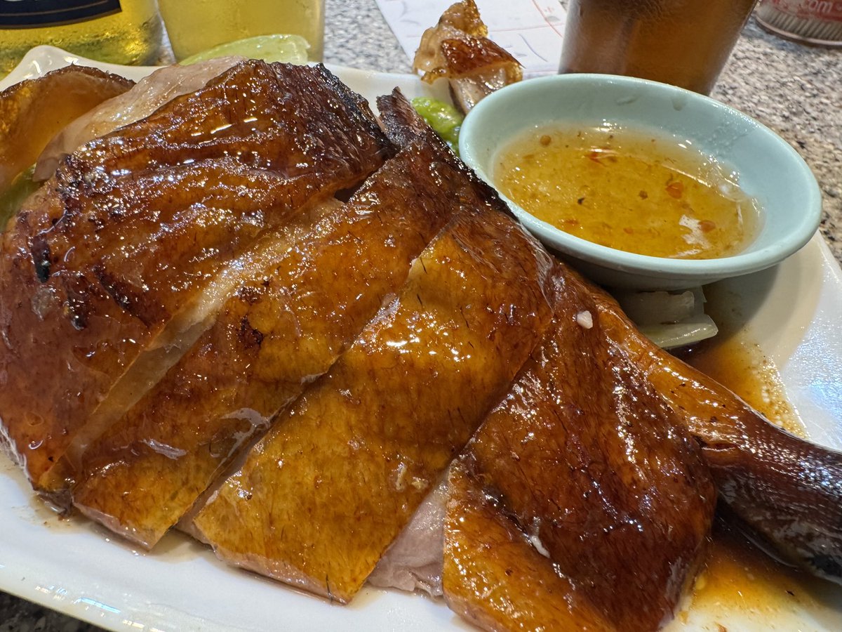 ワイタト tweet media