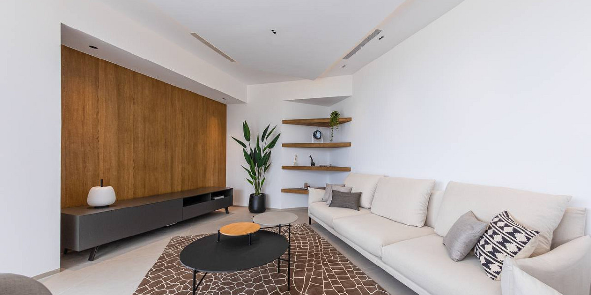 La CAM ha publicado el decreto 27/2026 que modifica el anterior de regulación de Apartamentos Turísticos y VUT. Establece tamaño mínimo de estancias y la ocupación máxima, así como el contenido básico con el que tienen que contar esas viviendas. 
bocm.es/boletin-comple…