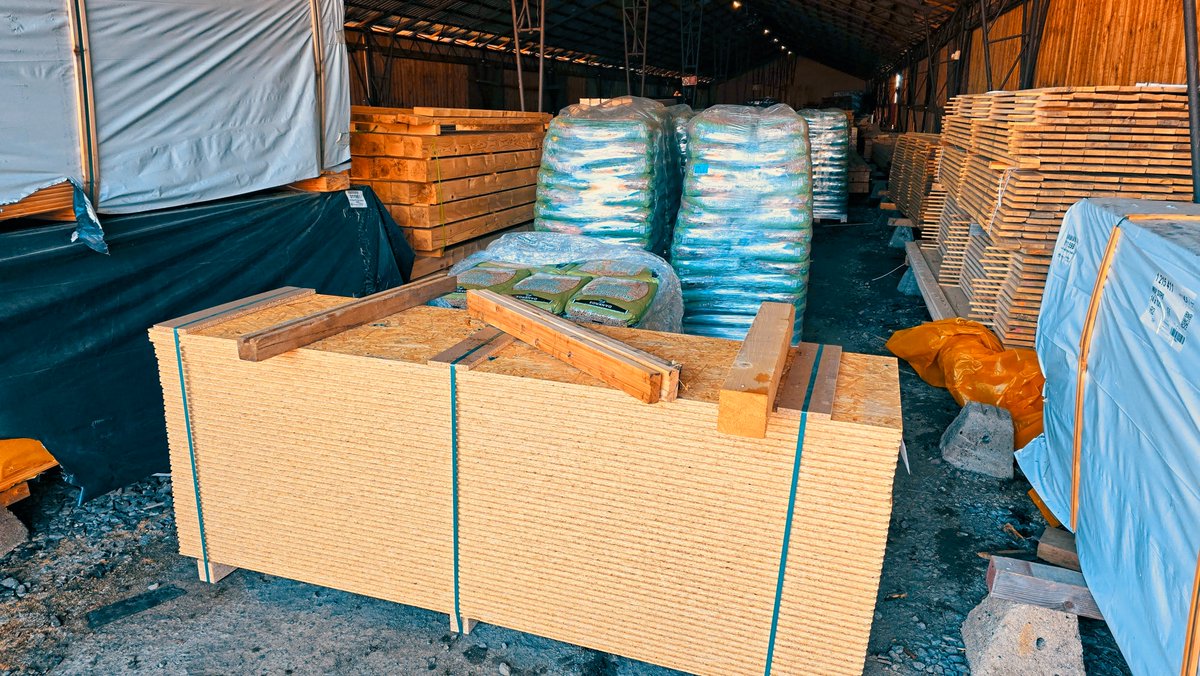 bozir's tweet image. Płyta OSB
📷 Zapraszamy na ul. Lubańską 35 w Jeleniej Górze!
📷 Masz pytania? Zadzwoń: 607-343-016
📷 Lub napisz do nas na Messengerze – wycenimy Twoje zamówienie w kilka minut!
#JeleniaGóra #OSB #Budowa #Remont #SkładDrewna #PolDrew #Budujemy #PłytaOSB #HDS #PromocjaBudowlana