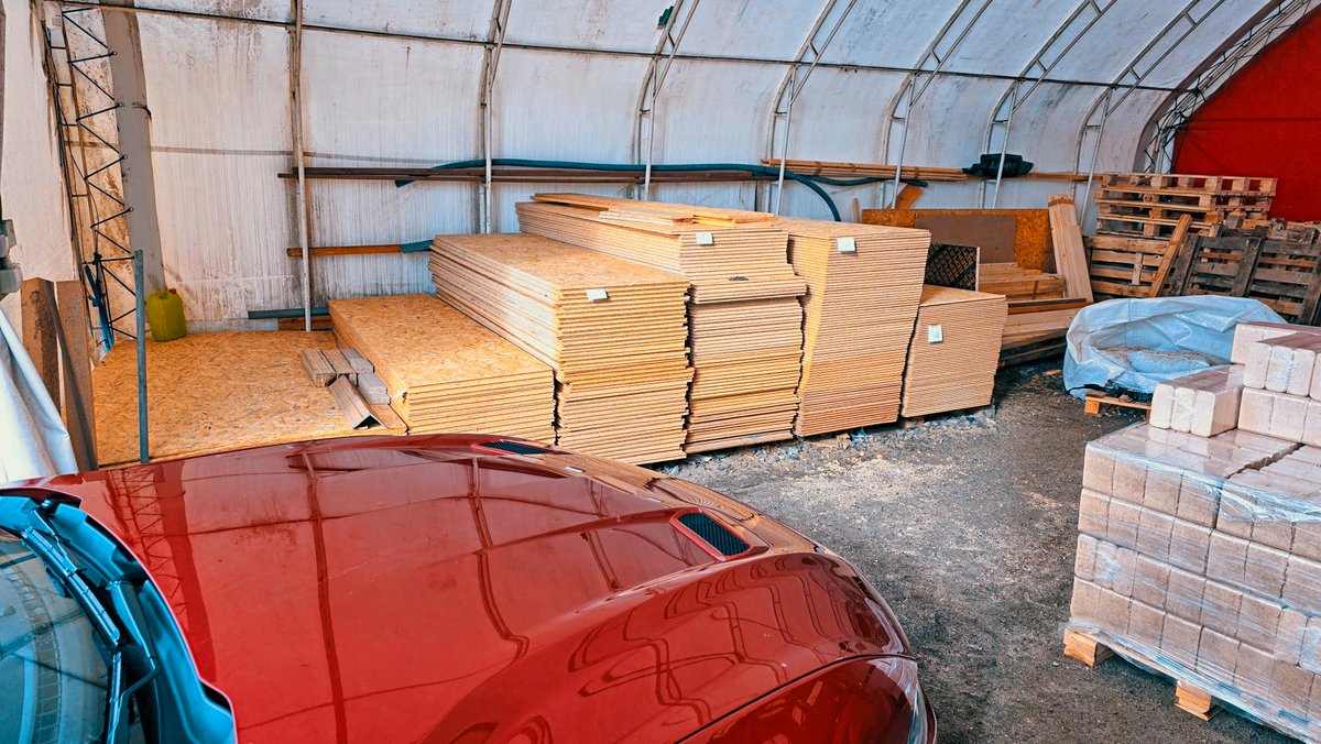 bozir's tweet image. Płyta OSB
📷 Zapraszamy na ul. Lubańską 35 w Jeleniej Górze!
📷 Masz pytania? Zadzwoń: 607-343-016
📷 Lub napisz do nas na Messengerze – wycenimy Twoje zamówienie w kilka minut!
#JeleniaGóra #OSB #Budowa #Remont #SkładDrewna #PolDrew #Budujemy #PłytaOSB #HDS #PromocjaBudowlana