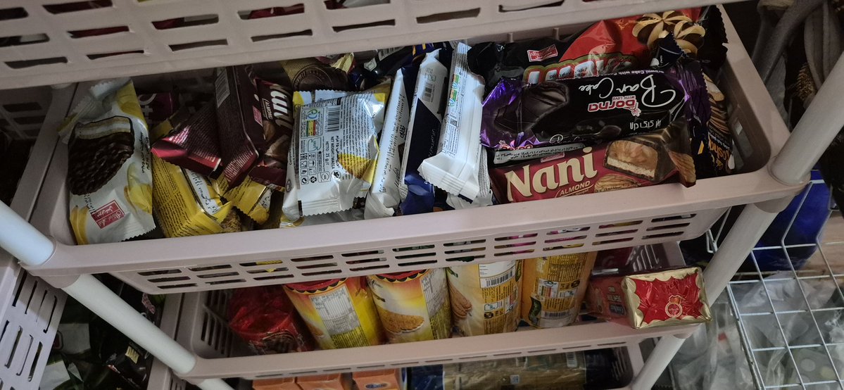 (دارنده بوگاتی،پرچم🇮🇷)Venusi tweet media