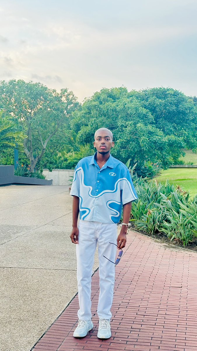 Justcallmesaucy tweet media