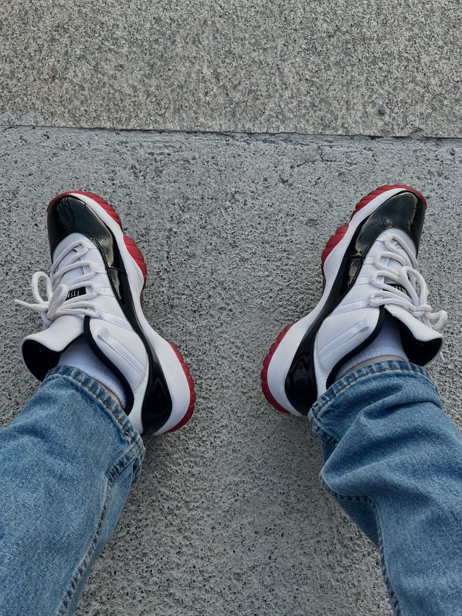 jadendaly's tweet image. Rolled my favorite 11 this morning. One of my favorite lows for the spring and summer. #KOTD #yoursneakersaredope