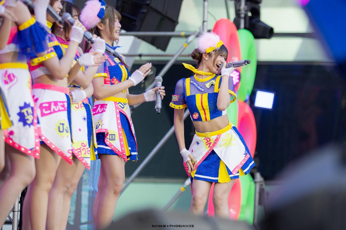 886 - Phoenixcz tweet media