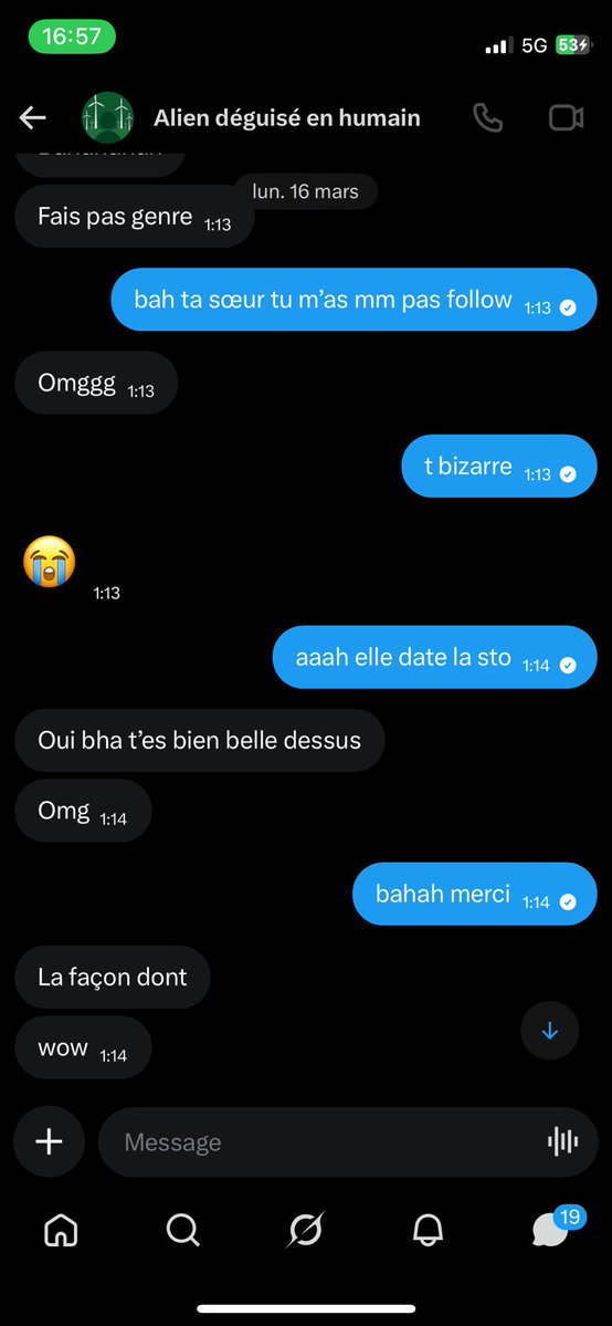 t4spe_ghettO's tweet image. coucou mes mutues bb juste pour vous prévenir de faire attention à @humainenalien car personnellement il a été forceur avec moi, voilà je voulais juste prévenir pour pas que ça vous arrive aussi 
(j’ajoute la discution qui a fait que je fais ce call out)