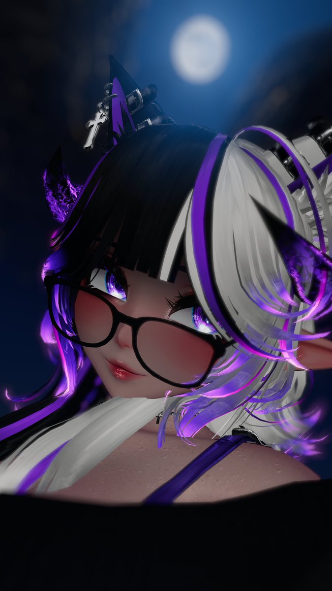 Cam___VR's tweet photo. Lost in the moonlight :3 https://t.co/GAYsIoGVv8