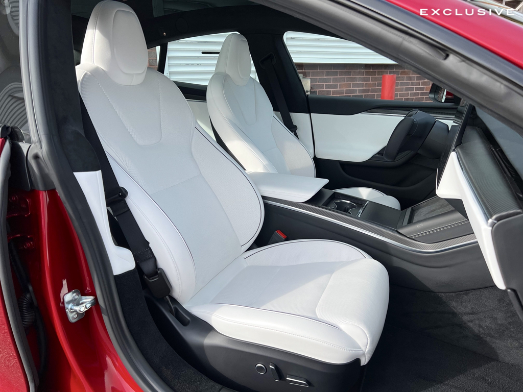 ExclusiveCarsGB's tweet image. ⚡️ THE ULTIMATE ELECTRIC SUPERCAR ⚡️

‼️0–60 MPH IN UNDER 2 SECONDS

#tesla #models #plaid #1000hp #supercarkiller