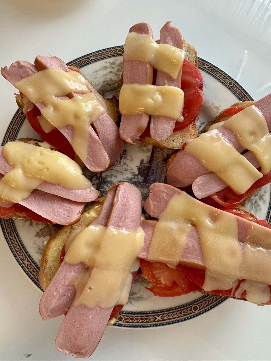 Дон Эдуардо tweet media