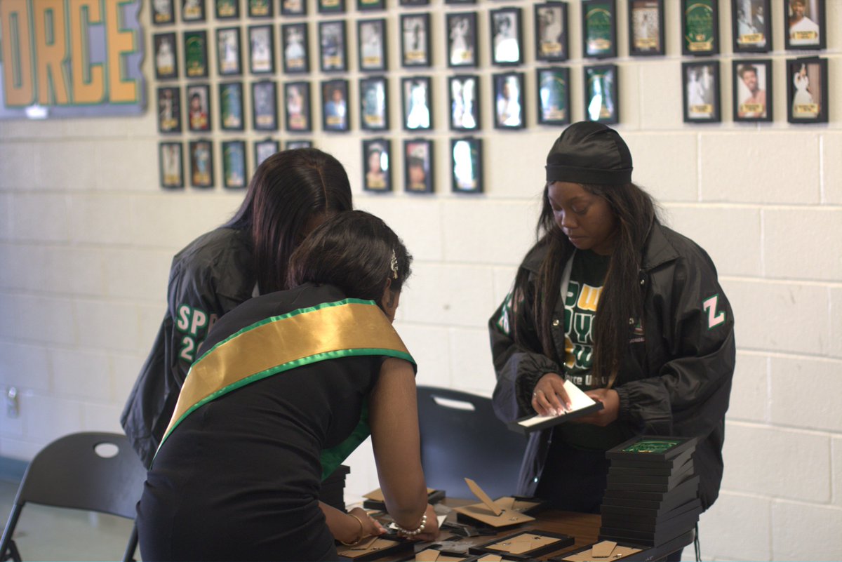 wilberforce_u's tweet photo. 👑✨ A legacy on display!

The Wilberforce University Royal Court unveiled a new photo wall in the Multi-Plex honoring 100+ years of past &amp; present royalty.

Unveiled April 11—go check it out! 💛

#WilberforceUniversity #RoyalCourt #HBCU #ForceForever https://t.co/PLc1fEJ0Hp