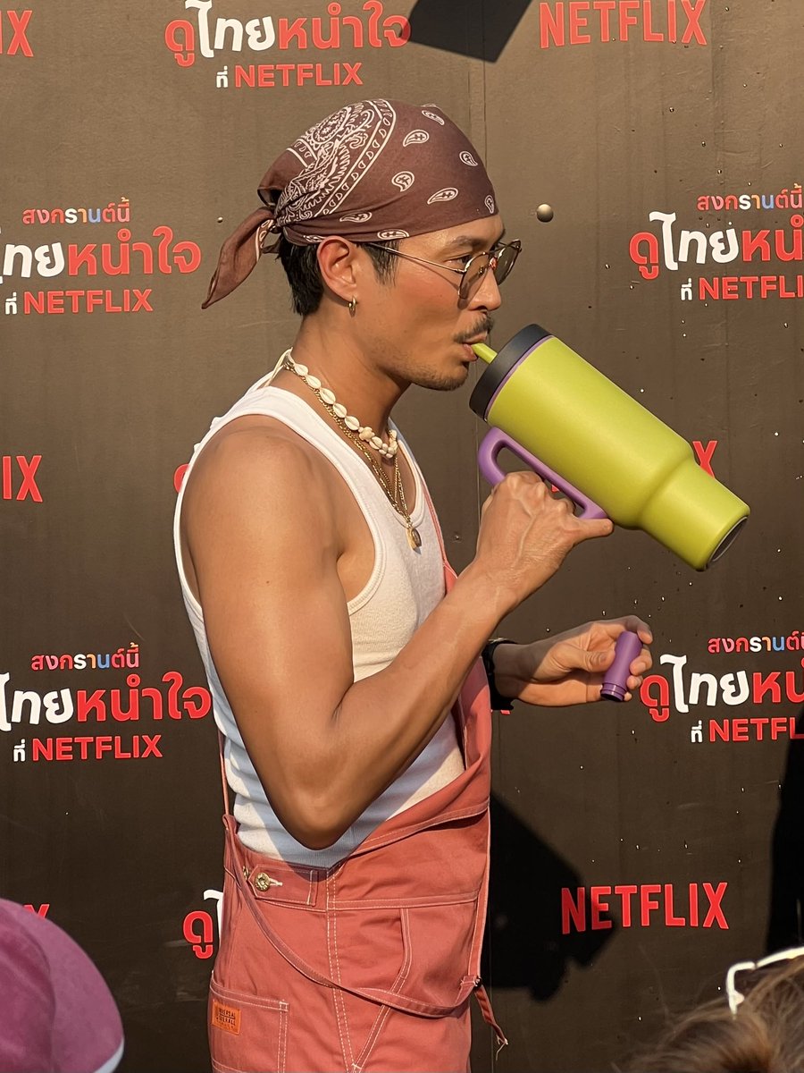 แต่งหน้าแบบนี้ทุกวันเลยได้มั้ย แก้มแดงๆ แม่งค่ดน่ารักอ่ัะ ละดูผิวดิ อยากตราย ㅜㅜ