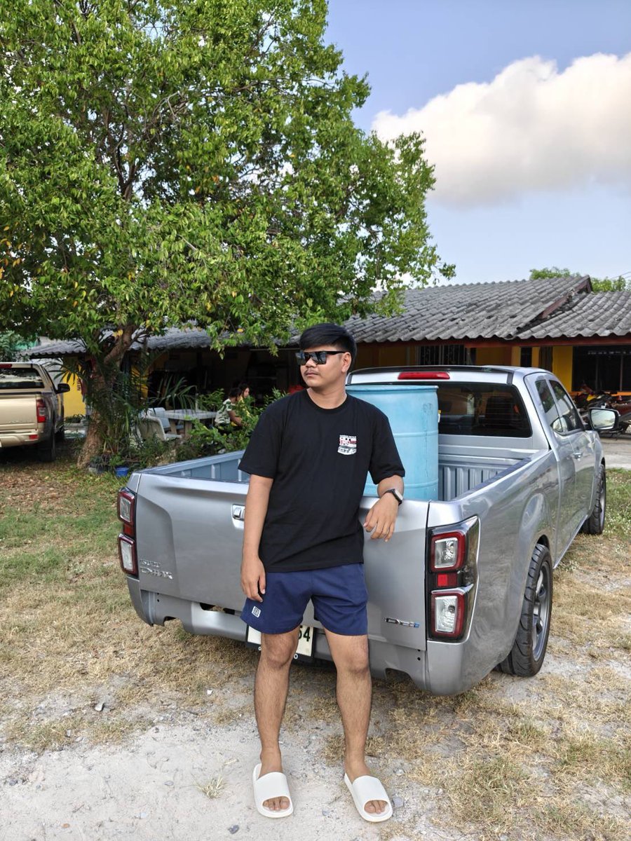 Tanatron tweet media