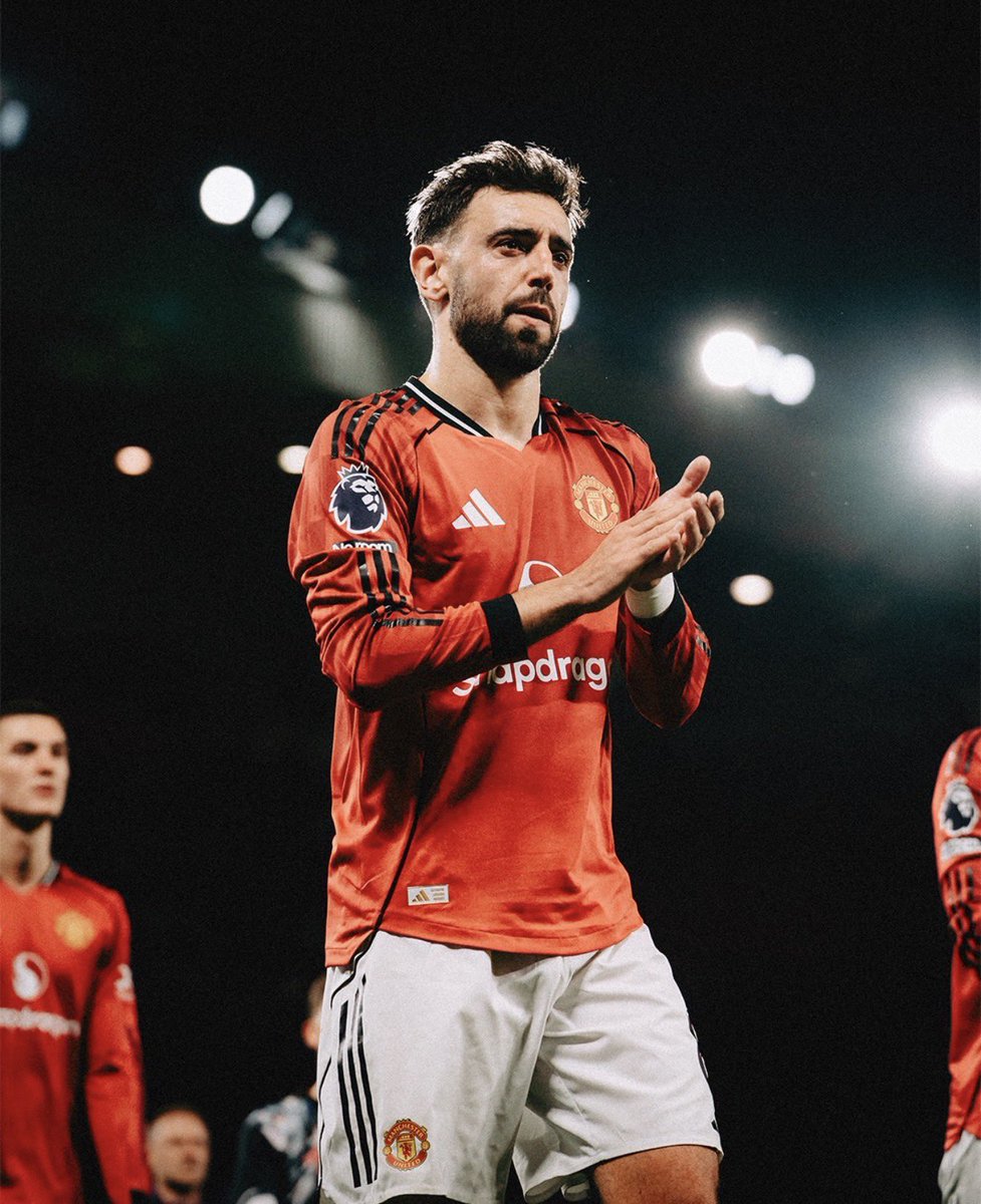 MUFCUpdate tweet media