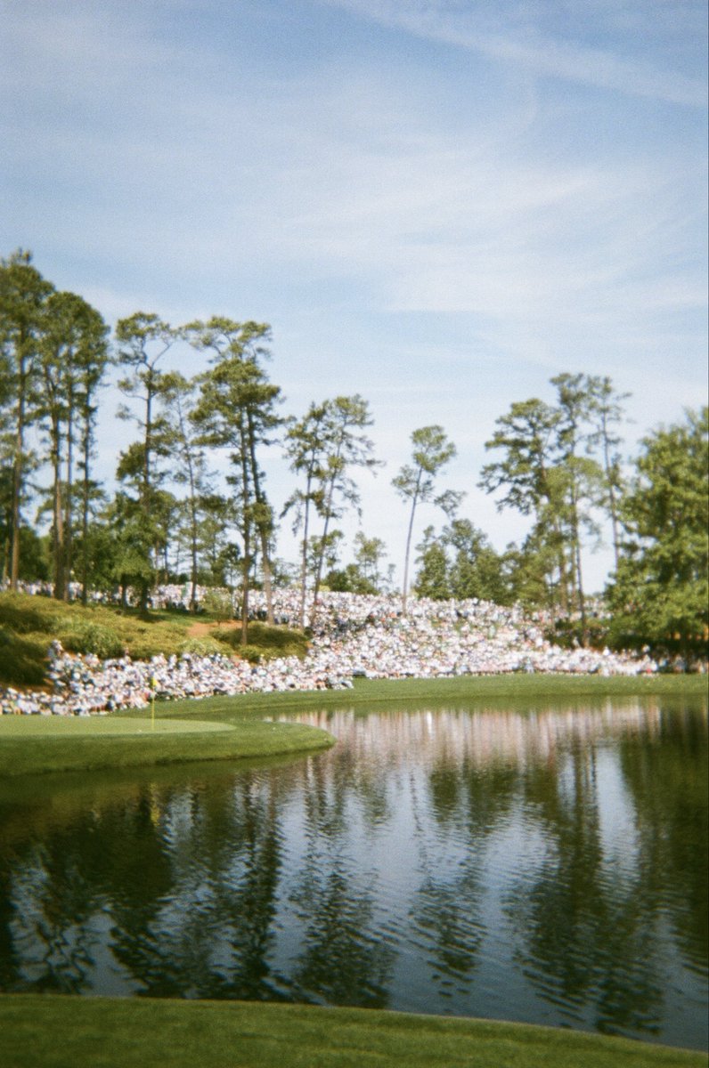 Par-3 stroll
